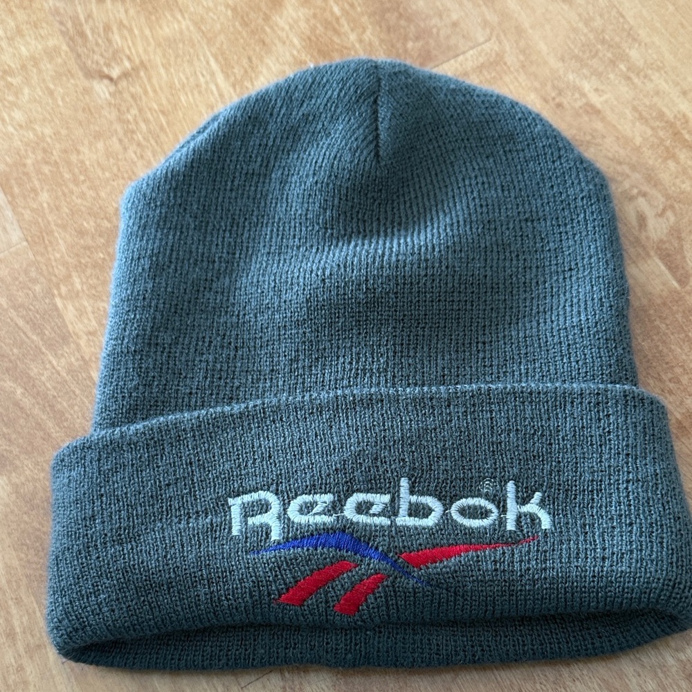 Reebok olive Beanie with Logo for kids
